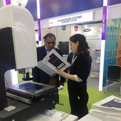 เครื่องวัดพิกัดโครงสำหรับตั้งสิ่งของวิดีโอ CNC ช่วง 800 × 1000 มม
